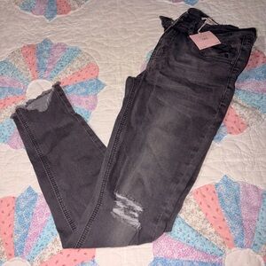 Stylish Gray Distressed Women Jeans